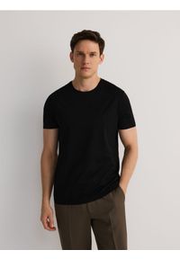 Reserved - T-shirt slim fit z modalem - czarny. Kolor: czarny. Materiał: bawełna #1