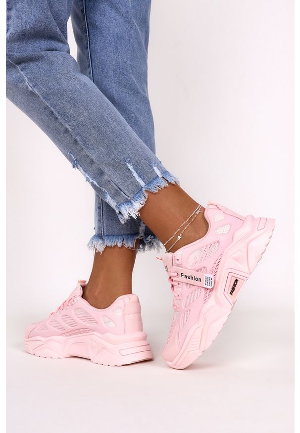 Casu - Różowe sneakersy na platformie buty sportowe sznurowane casu 21f1/p. Kolor: różowy. Obcas: na platformie