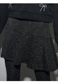 Sinsay - Prążkowana spódnica mini - czarny. Kolor: czarny. Materiał: prążkowany #1