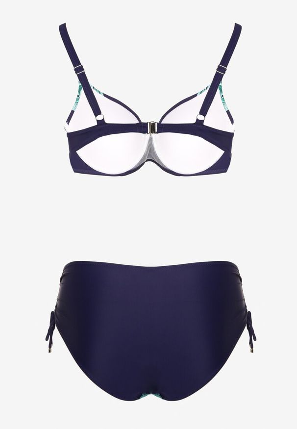 Born2be - Zielone Bikini Biustonosz z Wiązaniem i Majtki Typu Figi Norettia. Kolekcja: plus size. Kolor: zielony. Materiał: jeans