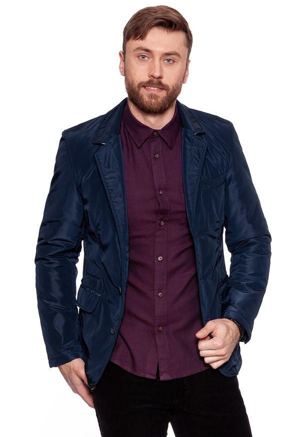 Wrangler - MĘSKA MARYNARKA WRANGLER BLAZER DARK NAVY W4742VMAE 112129035. Materiał: materiał