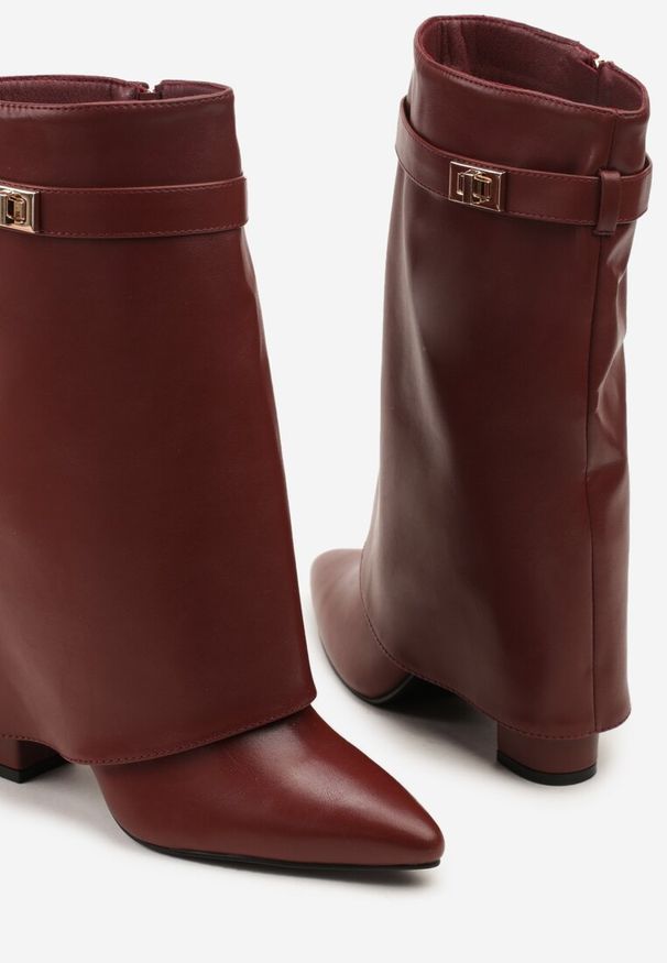Renee - Bordowe Botki na Słupkowym Obcasie z Wywiniętą Cholewką ze Zdobieniem Tulareia. Okazja: na co dzień. Kolor: czerwony. Materiał: jeans. Szerokość cholewki: normalna. Wzór: aplikacja. Obcas: na obcasie. Styl: casual. Wysokość obcasa: średni