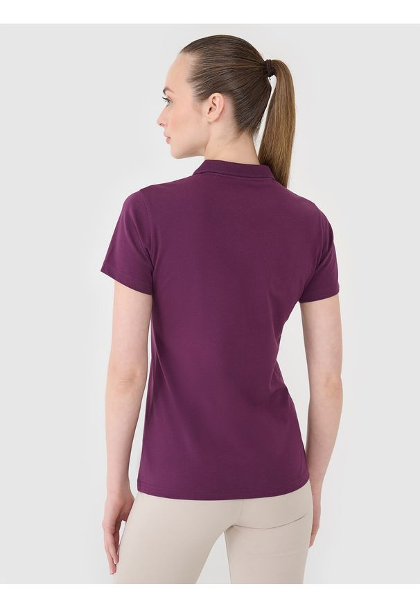 4f - 4F Koszulka polo slim damska - fioletowa L. Okazja: na co dzień. Typ kołnierza: polo. Kolor: fioletowy. Materiał: materiał, bawełna, jersey, dzianina, elastan. Długość rękawa: krótki rękaw. Długość: krótkie. Wzór: ze splotem, jednolity, gładki. Styl: sportowy, klasyczny, casual