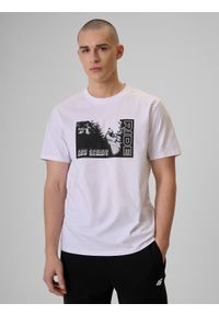 4f - 4F T-shirt relaxed z nadrukiem męski - biały S. Okazja: na co dzień. Kolor: biały. Materiał: materiał, bawełna, jeans, dresówka, dzianina. Wzór: nadruk. Styl: klasyczny, casual #1
