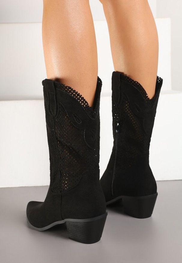 Born2be - Czarne Ażurowe Botki na Obcasie w Stylu Kowbojek Felorwen. Okazja: na co dzień. Kolor: czarny. Materiał: jeans, skóra. Wzór: ażurowy. Obcas: na obcasie. Styl: casual, elegancki. Wysokość obcasa: średni