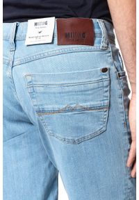 Mustang - SPODENKI MUSTANG Washington Shorts 1009588 5000 210. Materiał: jeans