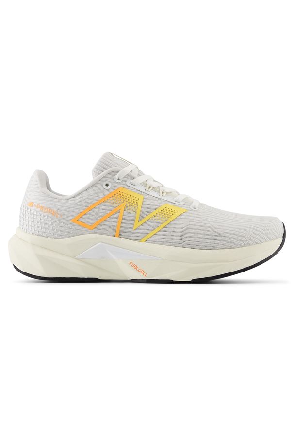 Buty damskie New Balance FuelCell Propel v5 WFCPRCF5 – szare. Okazja: na co dzień. Kolor: szary. Materiał: materiał, syntetyk, guma, poliester. Szerokość cholewki: normalna. Sport: fitness, bieganie