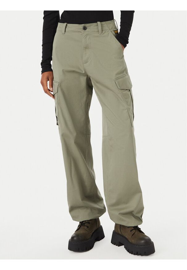 G-Star RAW - G-Star Raw Spodnie materiałowe D29512-5126 Zielony Straight Fit. Kolor: zielony. Materiał: bawełna