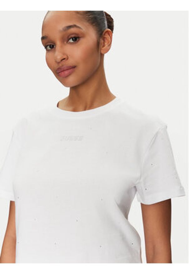 Guess T-Shirt V5GI00 I3Z14 Biały Boxy Fit. Kolor: biały. Materiał: bawełna