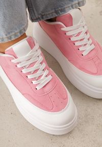 Renee - Różowe Sneakersy VICES na Platformie z Ozdobnym Noskiem Attis. Nosek buta: okrągły. Zapięcie: sznurówki. Kolor: różowy. Materiał: skóra, zamsz. Obcas: na platformie. Wysokość obcasa: średni #2