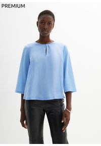 bonprix - Shirt z domieszką jedwabiu i tkaninową wstawką. Kolor: niebieski. Materiał: tkanina, jedwab. Styl: elegancki #1