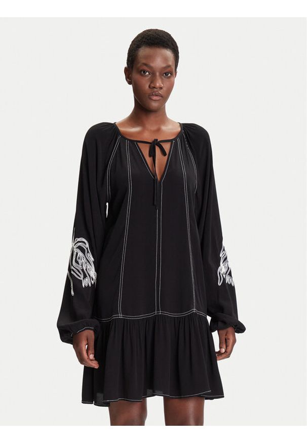 Desigual Sukienka codzienna Silvianegro 25WWVW19 Czarny Loose Fit. Okazja: na co dzień. Kolor: czarny. Materiał: wiskoza. Typ sukienki: proste. Styl: casual