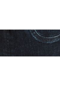 TOP SECRET - Jeansowe rurki z gumką w pasie. Okazja: do domu. Kolor: niebieski. Materiał: jeans. Długość: długie. Sezon: jesień