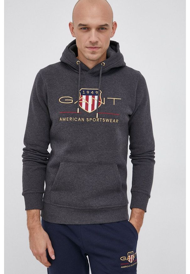 GANT - Gant Bluza 2047056 męska kolor szary z kapturem z aplikacją. Okazja: na co dzień. Typ kołnierza: kaptur. Kolor: szary. Wzór: aplikacja. Styl: casual