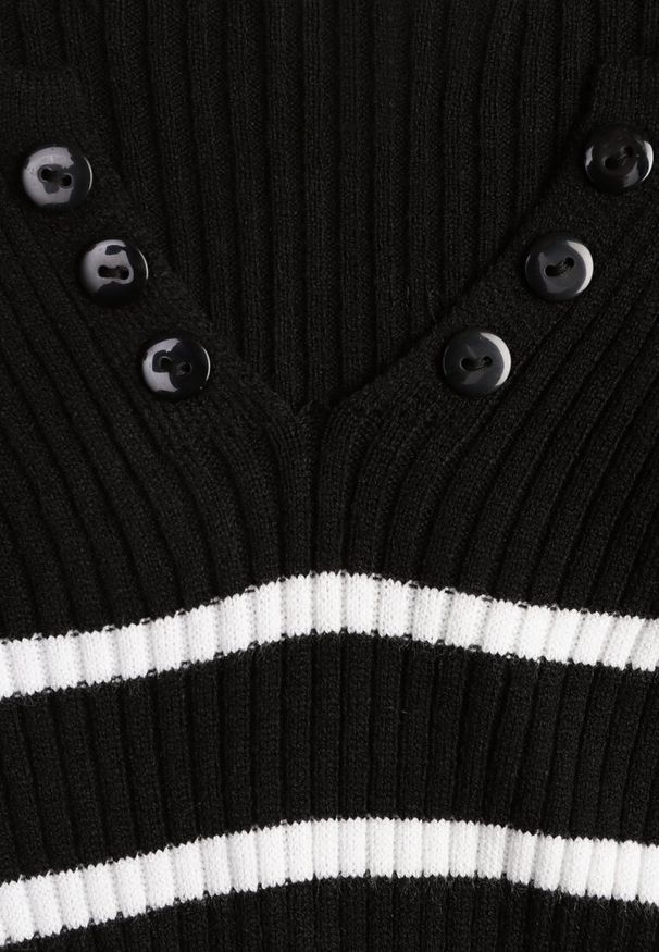 Renee - Czarna Bluzka z Bawełną z Motywem Pasków i Guzikami Serisse. Okazja: na co dzień, do pracy, na spotkanie biznesowe. Kolor: czarny. Materiał: bawełna. Wzór: paski. Styl: casual, biznesowy