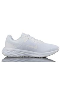 Buty do Biegania męskie Nike Revolution 6 NN. Kolor: biały. Model: Nike Revolution. Sport: bieganie