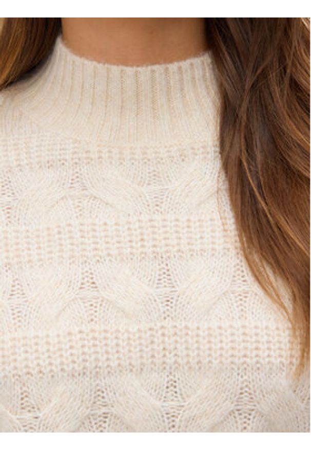 Vero Moda Golf Virgo 10331875 Beżowy Regular Fit. Typ kołnierza: golf. Kolor: beżowy. Materiał: syntetyk