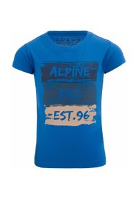 ALPINE PRO - Stylowy T-shirt dla dzieci Alpine Pro Lado 104-110 - Oddychający i ekologiczny. Okazja: na co dzień. Typ kołnierza: polo. Kolor: fioletowy. Materiał: bawełna. Wzór: nadruk. Styl: elegancki