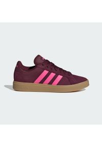 Adidas - Buty Grand Court Base 00s. Kolor: czerwony, brązowy, różowy, wielokolorowy. Materiał: materiał. Sport: turystyka piesza