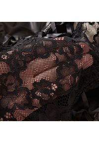 Intica - Haftowane body z kompletem na romantyczne wieczory Mechthilde. Kolor: czarny. Materiał: materiał. Długość: długie. Wzór: haft #10