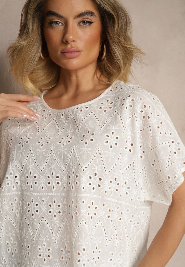 Renee - Biała Bawełniana Bluzka z Ażurowym Wzorem Vorecia. Okazja: na co dzień. Kolor: biały. Materiał: bawełna. Wzór: ażurowy. Styl: casual, elegancki