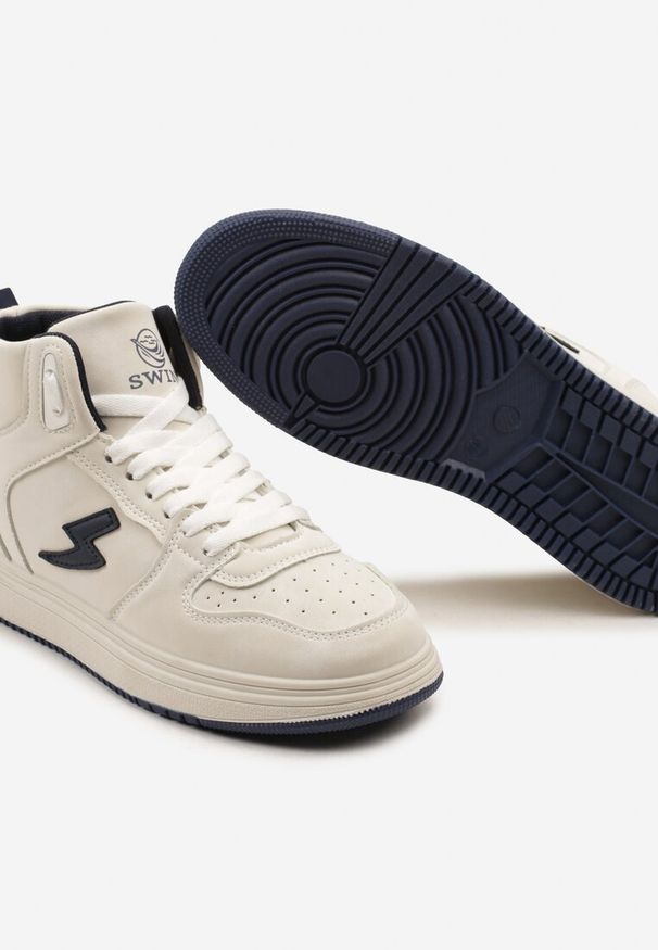 Renee - Beżowo-Granatowe Sneakersy Aura. Okazja: na co dzień, na spacer. Kolor: beżowy. Materiał: jeans. Sport: turystyka piesza