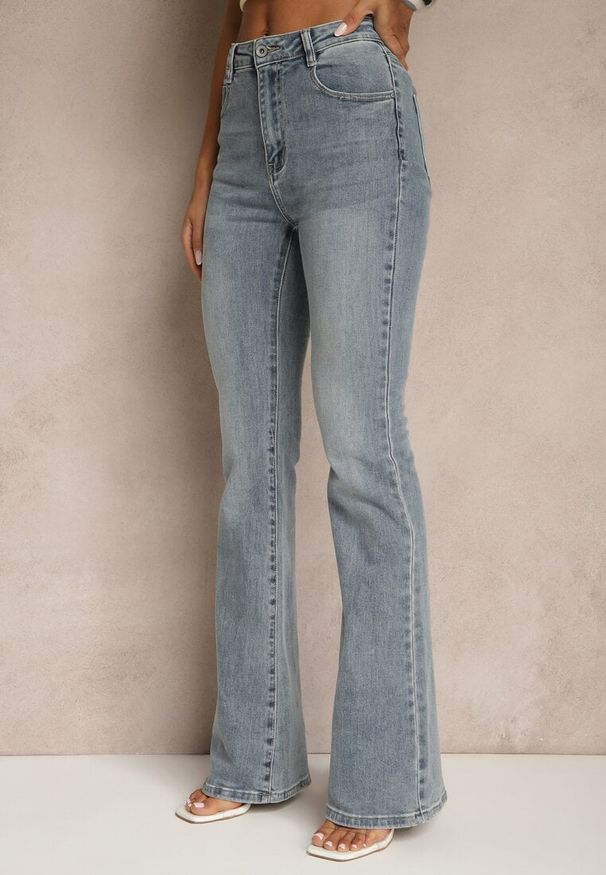 Renee - Niebieskie Jeansy z Bawełny o Kroju Dzwonów Tillurea. Okazja: na co dzień. Kolor: niebieski. Styl: elegancki, casual