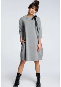 BeWear - Sukienka sportowa bombka oversize bawełniana szara. Okazja: na co dzień. Kolor: szary. Materiał: bawełna. Typ sukienki: sportowe, oversize, bombki. Styl: sportowy #1