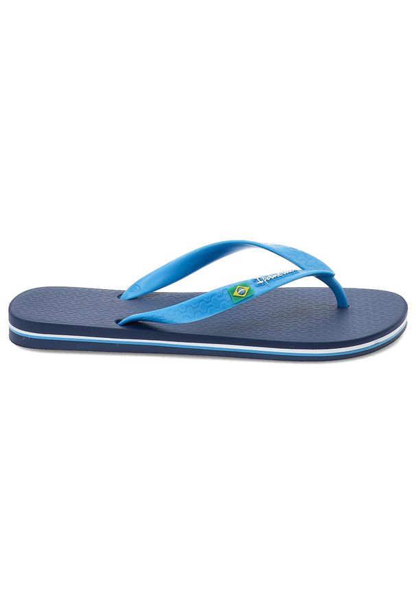Niebieskie Japonki Ipanema Modne Buty Męskie. Okazja: na plażę, na co dzień. Kolor: niebieski. Materiał: materiał. Wzór: paski. Sezon: lato. Styl: sportowy, klasyczny, elegancki, casual