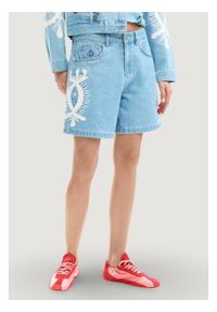 Desigual Szorty jeansowe Wakand 26SWDD45 Niebieski Relaxed Fit. Kolor: niebieski. Materiał: bawełna #1