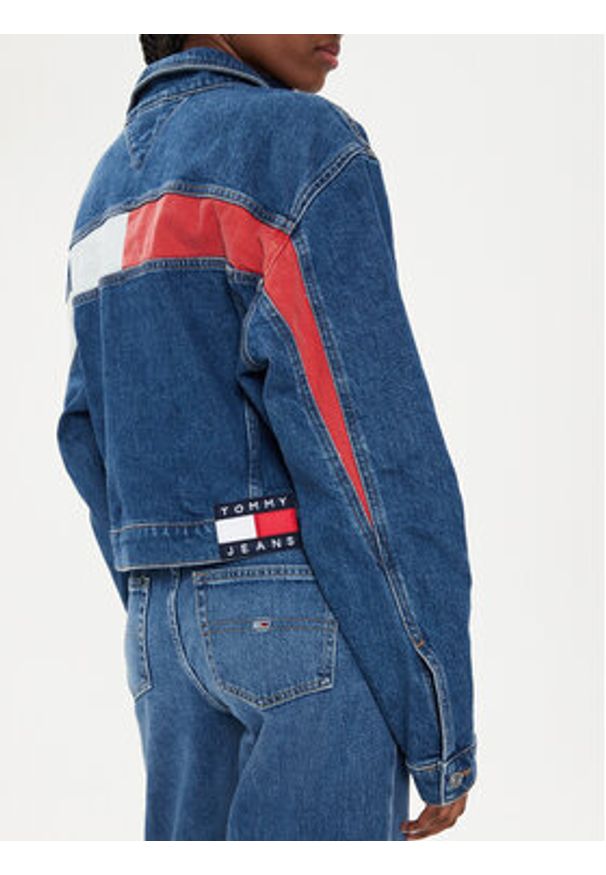 Tommy Jeans Kurtka jeansowa Claire DW0DW18207 Niebieski Regular Fit. Kolor: niebieski. Materiał: bawełna
