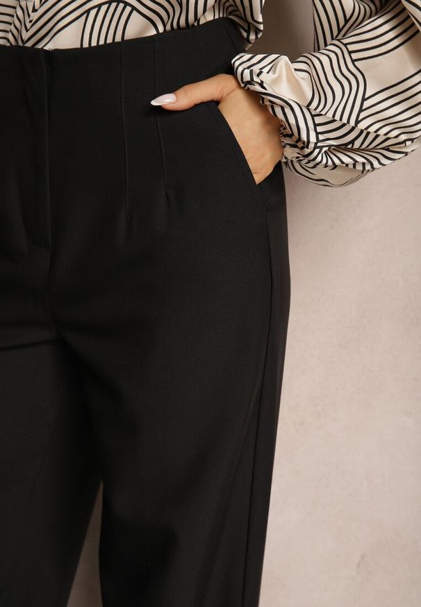 Renee - Czarne Szerokie Spodnie z Imitacją Kieszeni Garniturowe High Waist Iriniael. Stan: podwyższony. Kolor: czarny. Materiał: tkanina
