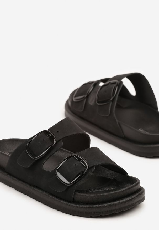 Renee - Czarne Casualowe Klapki z Paskami ze Sprzączkami Borvanis. Okazja: na co dzień. Kolor: czarny. Sezon: lato. Styl: casual