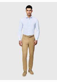 Pako Lorente - PAKO LORENTE - Błękitna koszula w drobny prążek. Typ kołnierza: kołnierzyk włoski. Kolor: niebieski. Materiał: dzianina, poliester, bawełna. Długość rękawa: długi rękaw. Długość: długie. Wzór: prążki #9