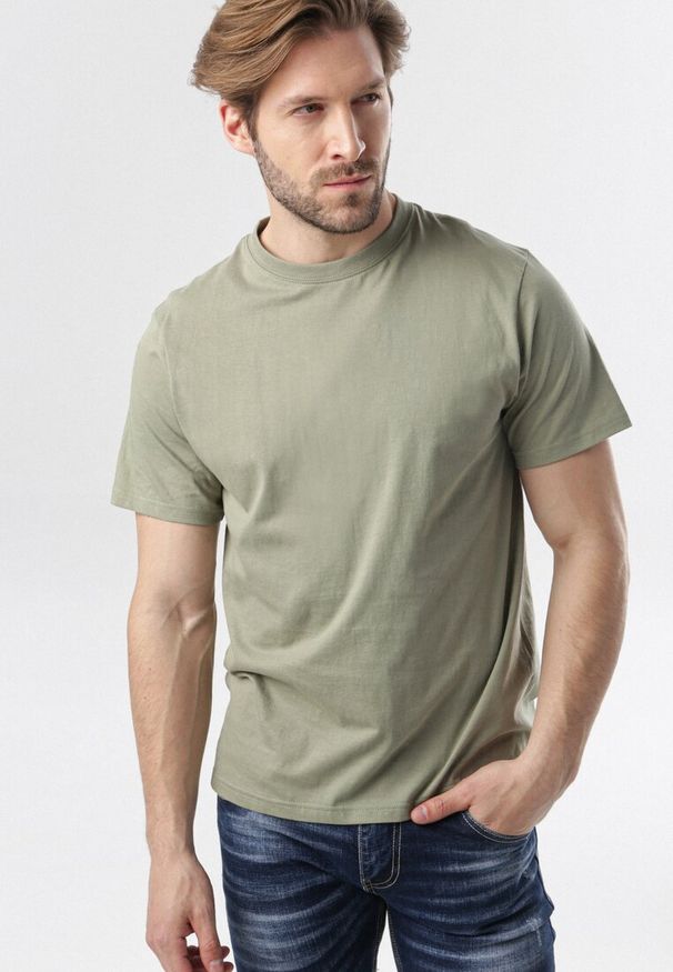 Born2be - Zielona Koszulka Pixyphe. Okazja: na co dzień. Kolor: zielony. Styl: casual, klasyczny, elegancki