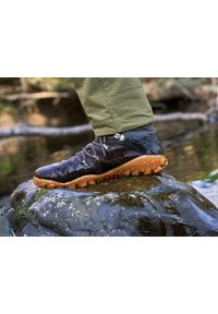Buty turystyczne męskie Vivobarefoot Tracker Forest Esc. Kolor: zielony. Materiał: guma. Sport: turystyka piesza