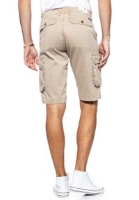 Wrangler - SPODENKI MĘSKIE WRANGLER CARGO SHORT CORNSTALK W15DKC335 $. Materiał: bawełna