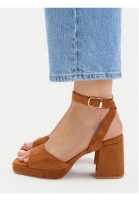 DeeZee Sandały CEO-HY3065-2 Brązowy. Kolor: brązowy. Materiał: materiał #9