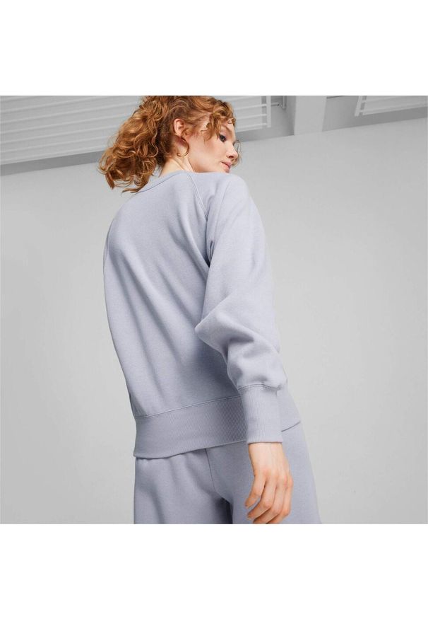 Bluza Puma Classics Relaxed Crew, Kobiety. Kolor: szary. Materiał: materiał, bawełna