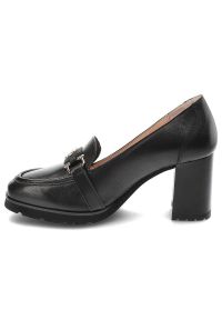 Czarne Półbuty Simen Skórzane Eleganckie Buty Na Obcasie. Zapięcie: bez zapięcia. Kolor: czarny. Materiał: skóra. Szerokość cholewki: normalna. Wzór: aplikacja. Obcas: na obcasie. Styl: elegancki. Wysokość obcasa: średni #7