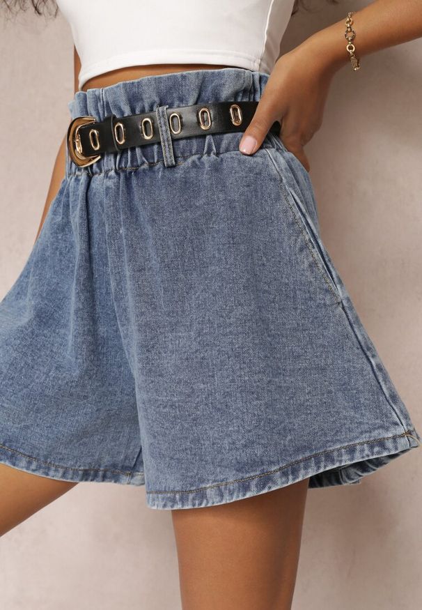 Renee - Niebieskie Jeansowe Szorty z Gumką w Pasie i Paskiem z Imitacji Skóry Alyssania. Okazja: na co dzień. Kolor: niebieski. Materiał: skóra, jeans. Sezon: lato. Styl: casual, sportowy