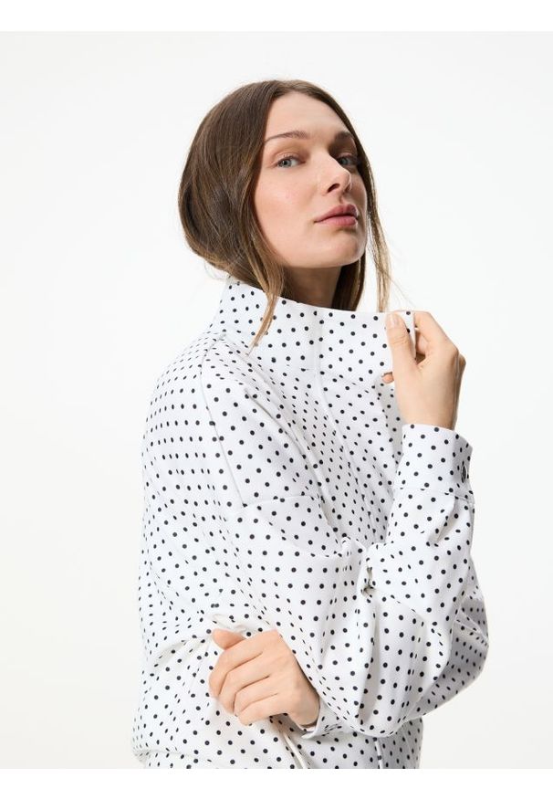 Reserved - Bluza w groszki - wielobarwny. Materiał: dzianina. Wzór: grochy. Styl: klasyczny