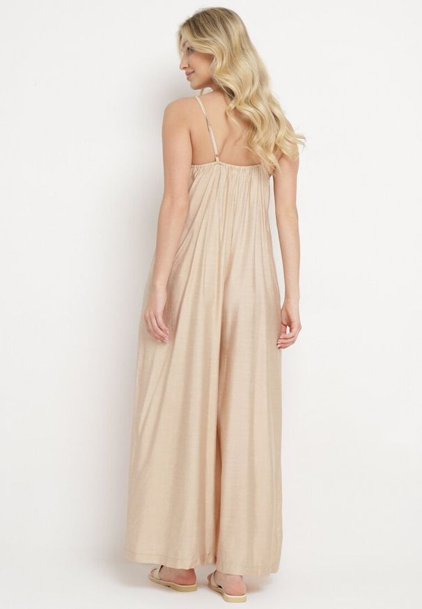 Born2be - Beżowy Kombinezon na Ramiączkach z Szerokimi Nogawkami Antonnia. Okazja: na spacer. Kolor: beżowy. Długość rękawa: na ramiączkach. Długość: długie