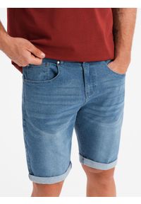 Ombre Clothing - Jeansowe szorty męskie z podwiniętą nogawką - niebieskie V2. Kolor: niebieski. Materiał: jeans. Wzór: aplikacja. Sezon: lato. Styl: klasyczny #3