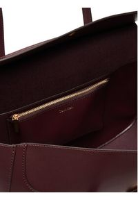 Calvin Klein Torebka Hardware Flap Tote Bag LV04F3145G Bordowy. Kolor: czerwony. Materiał: skórzane #5