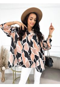 ModnaKiecka.pl - Beżowo-Czarna Bluzka Oversize 9847-285-A. Okazja: do pracy, na co dzień. Kolor: wielokolorowy. Materiał: satyna, poliester. Długość rękawa: długi rękaw. Długość: krótkie. Sezon: wiosna. Styl: elegancki, casual #1
