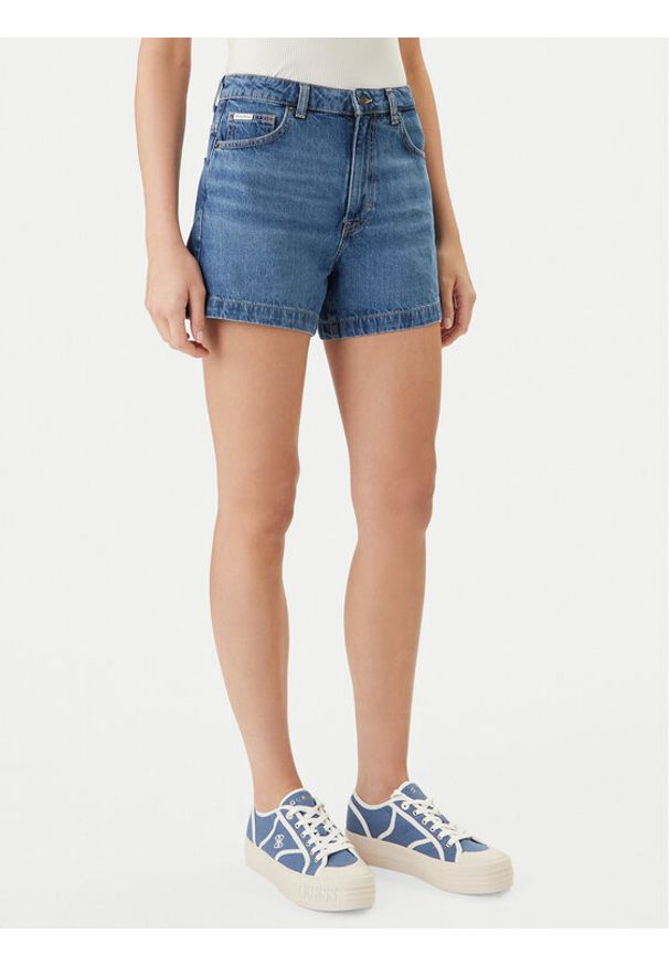 Guess Jeans Szorty jeansowe W5GD0S D5O13 Niebieski Regular Fit. Kolor: niebieski. Materiał: bawełna