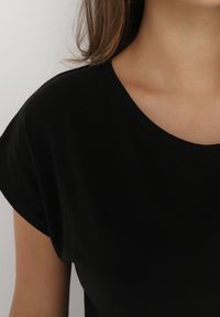 Born2be - Czarny T-shirt Bawełniany z Krótkim Rękawem Erestusia. Okazja: na co dzień. Kolor: czarny. Materiał: bawełna. Długość rękawa: krótki rękaw. Długość: krótkie. Styl: elegancki, casual #4
