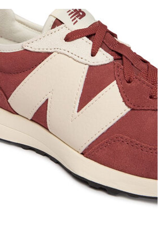 New Balance Sneakersy G32787F Różowy. Kolor: różowy. Materiał: skóra, zamsz