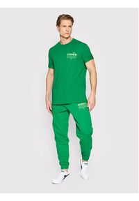 Diadora T-Shirt Unisex Manifesto 502.178208 Zielony Loose Fit. Kolor: zielony. Materiał: bawełna